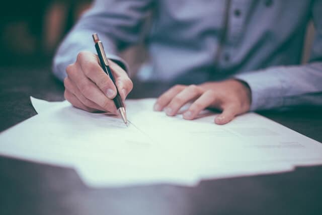 real estate lawyer